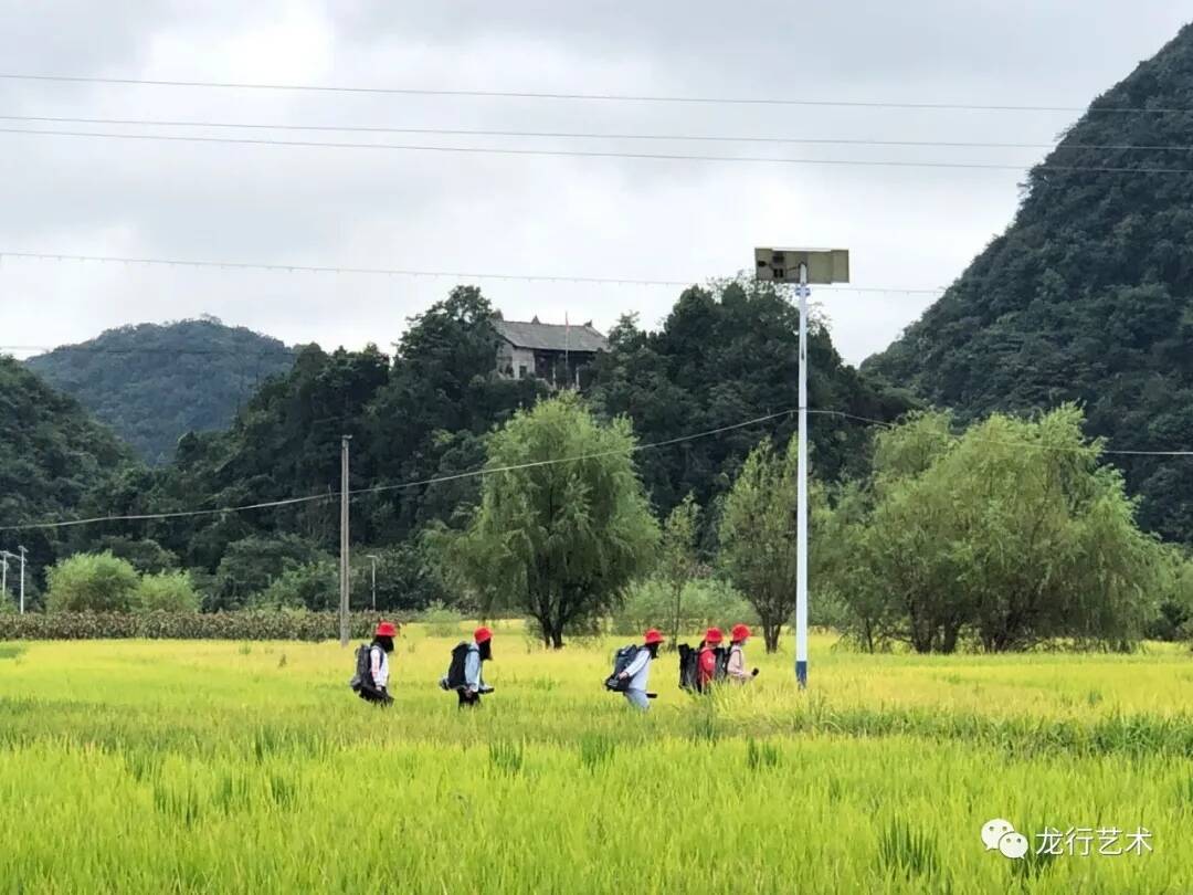 观画展 ‖ 美术生写生真的累，负重几十斤日行上万步记录了这些美景......